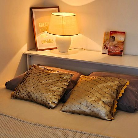 Logement Dans Residence - A 10 Km Du Centre Ville Et A 5 Minute Du Parlement Europeen Avec Parking Gratuit Hoenheim Ngoại thất bức ảnh