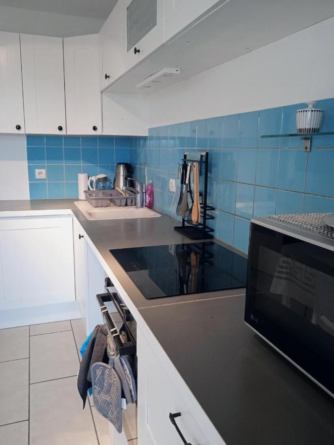Logement Dans Residence - A 10 Km Du Centre Ville Et A 5 Minute Du Parlement Europeen Avec Parking Gratuit Hoenheim Ngoại thất bức ảnh